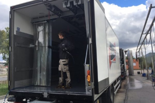 Désinfection camion frigorifique Rhône Alpes, Genay (69)